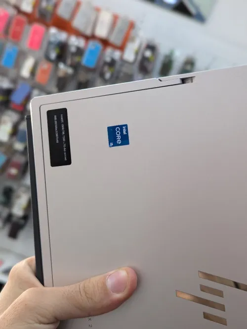 HP ELITE x2 G8 TABLET  I5-11TH GÉNÉRATION 16GB RAM 512 SSD  ECRAN FULL HD DÉTACHABLE 