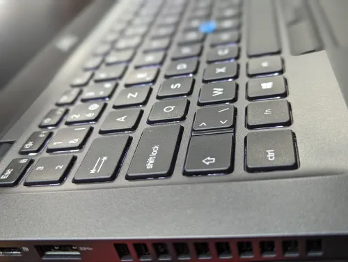 Dell latitude 5400 I5 8Th 8GB 256 SSD FULL HD