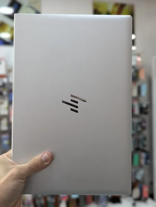 HP ELITEBOOK 840 G8 I5 11TH 16GB 512 SSD FULL HD TACTIL