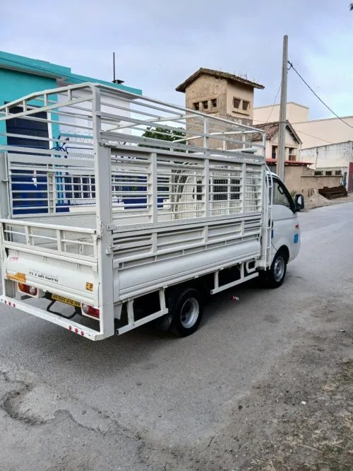 Hyundai H100 2012