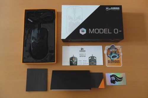 Glorious model o minus
