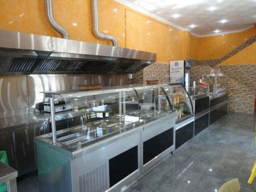 EQUIPEMENTS POUR RESTAURATION 