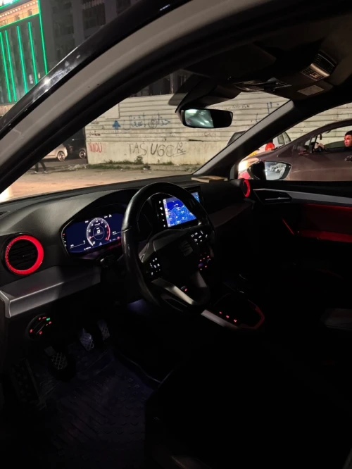 Seat ARONA 2022 FR PLUS