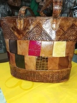 Sac en cuir artisanal 