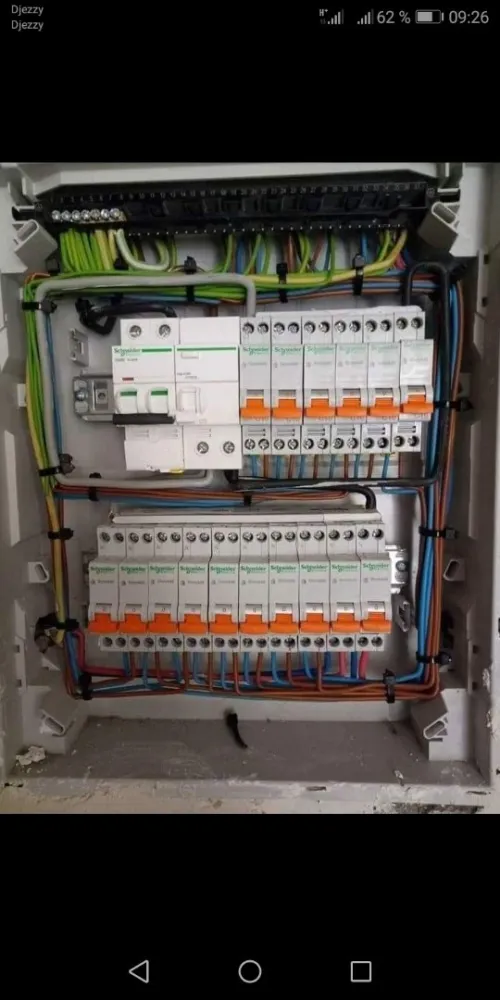 Électricien 