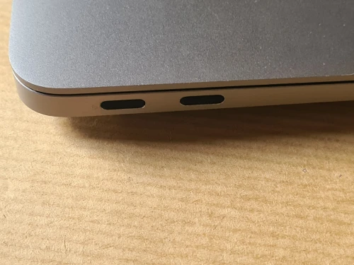 MacBook Air M1 2020 icloud A2337