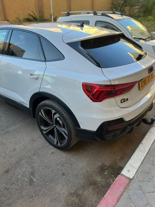 Audi Q3 2023 