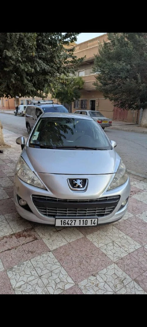 Peugeot 207 2010 