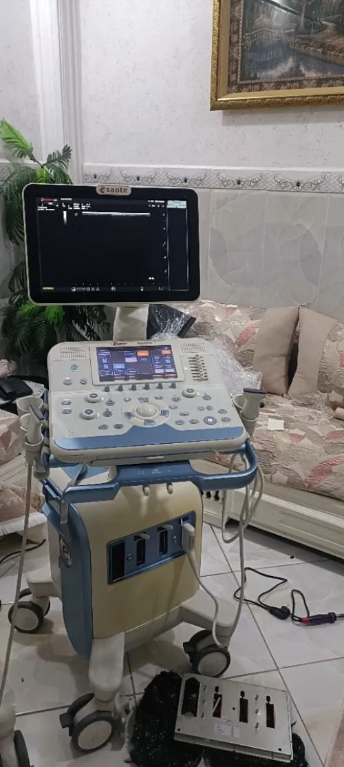 Echographe Esaote MyLab Seven eHD