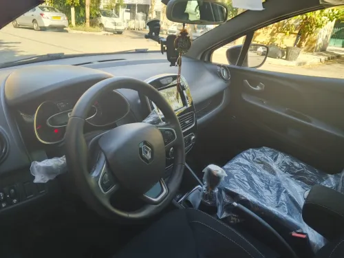 Renault Clio 4 2019 Limited 2