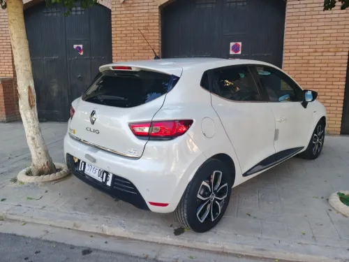 Renault Clio 4 2019 Limited 2