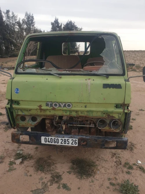 Toyota B30 1985