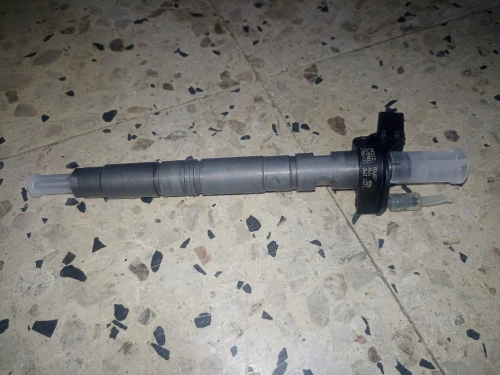 Injecteur Volkswagen Tiguan 2008+ Q5 A4 golf 6...2.0 tdi 
