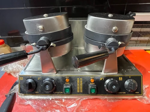 Machine UFO burger 
