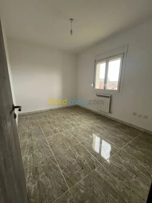 Location Appartement F4 Alger Rahmania