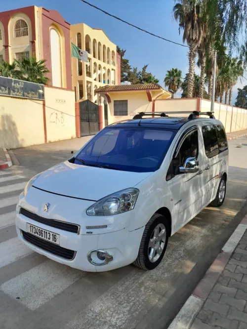 Peugeot Partner 2013 Tepee Allure 