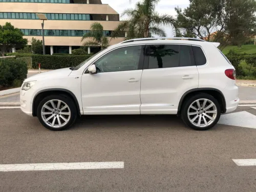 Volkswagen Tiguan 2011 R Line