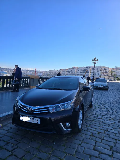 Toyota Nouvelle Corolla 2015 Premium