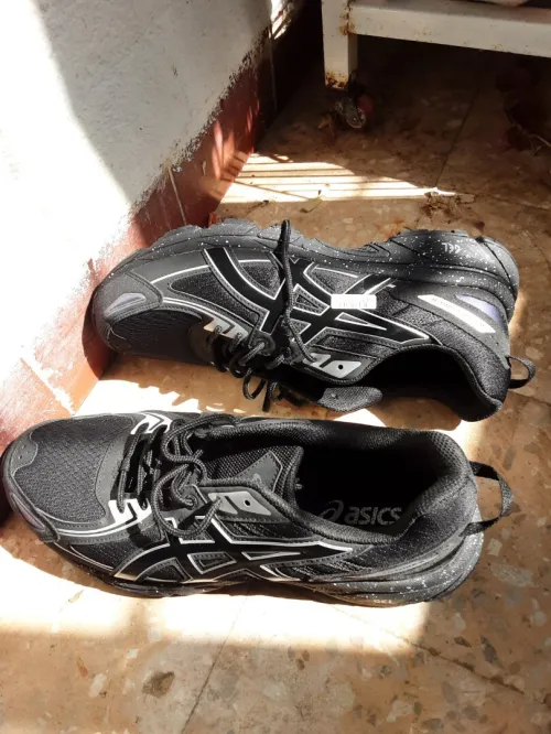 ASICS