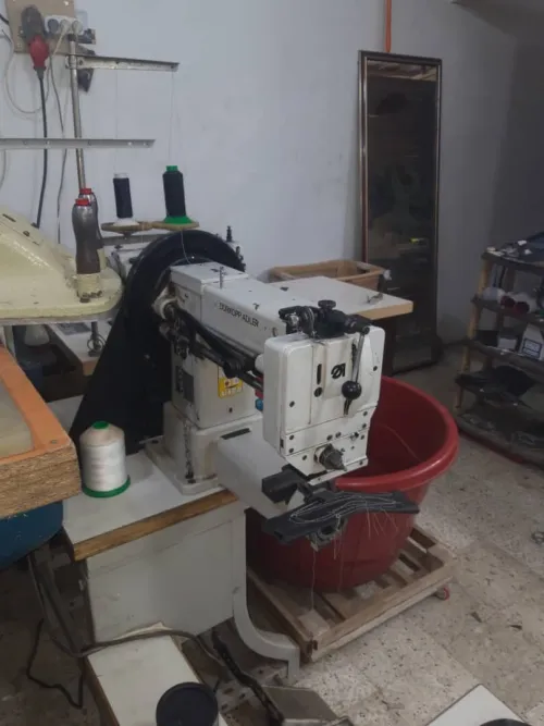 Machine à coudre industrielle pour cuir et chossures