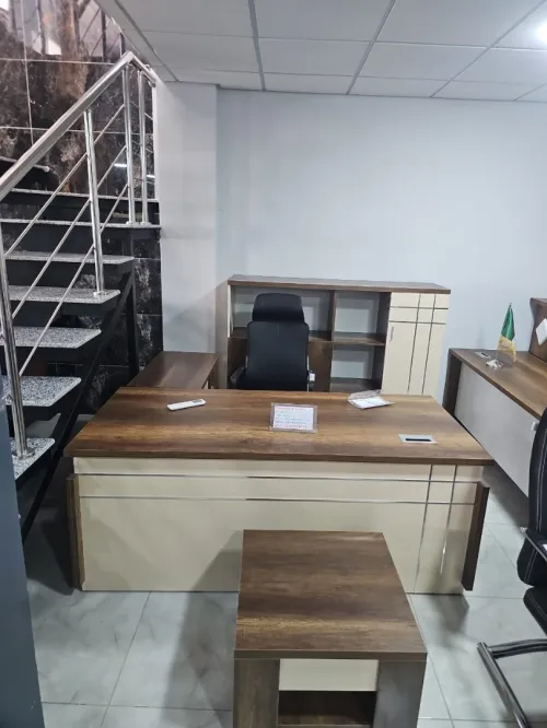 LES ENSEMBLES DES BUREAUX