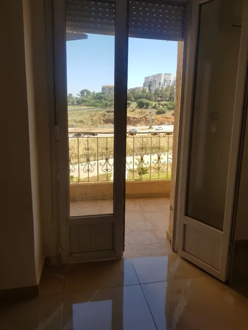 Location Appartement F3 Alger Mahelma