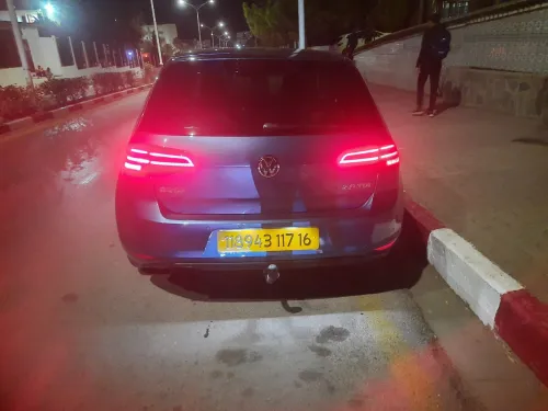 Volkswagen Golf 7 2017 Carat +