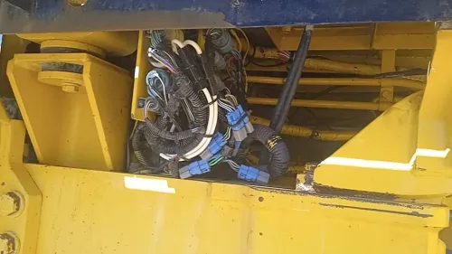 Chargeur Komatsu شارجور كوماتسي 420 1993