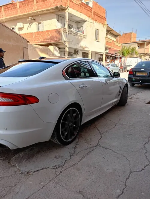 Jaguar XF 2012 XF