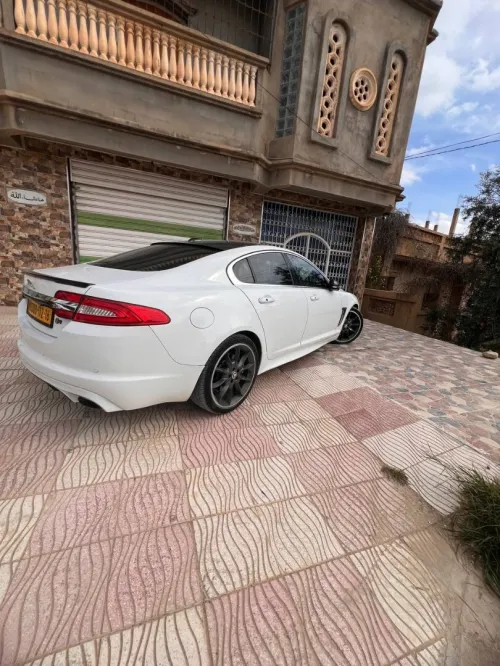 Jaguar XF 2012 XF