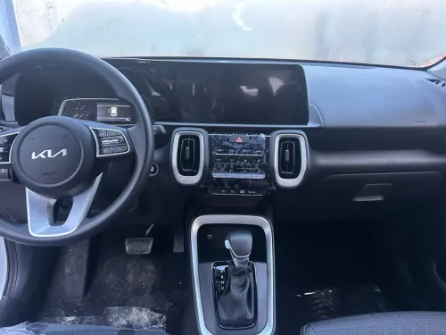 Kia Sonet  2025 Premium