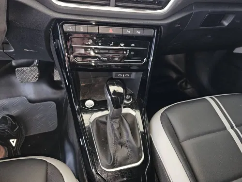 Volkswagen T-Roc 2025 R-Line 