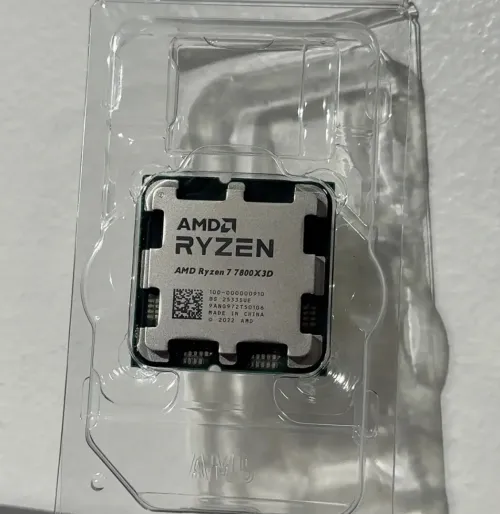 CPU AMD RYZEN 7 7800X3D (TRAY)