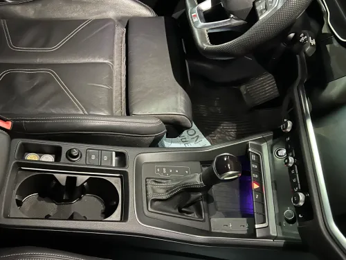 Audi Q3 2024 S-Line Quattro