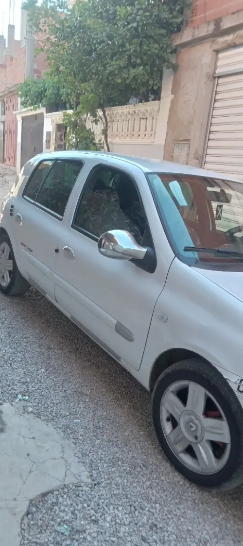 Renault Clio Campus 2011 Extreme