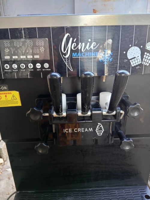 ماكينة آيس كريم (Génie Machine) double pompe