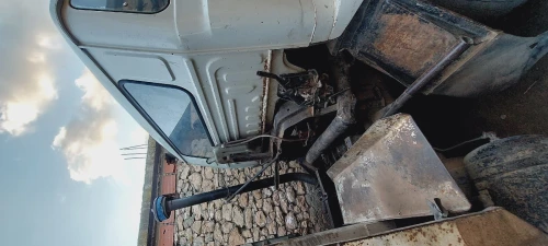 Hino Benne 1984