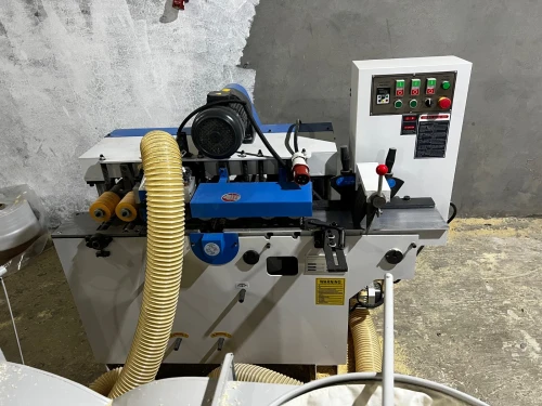 Machine Manche A Balai automatique