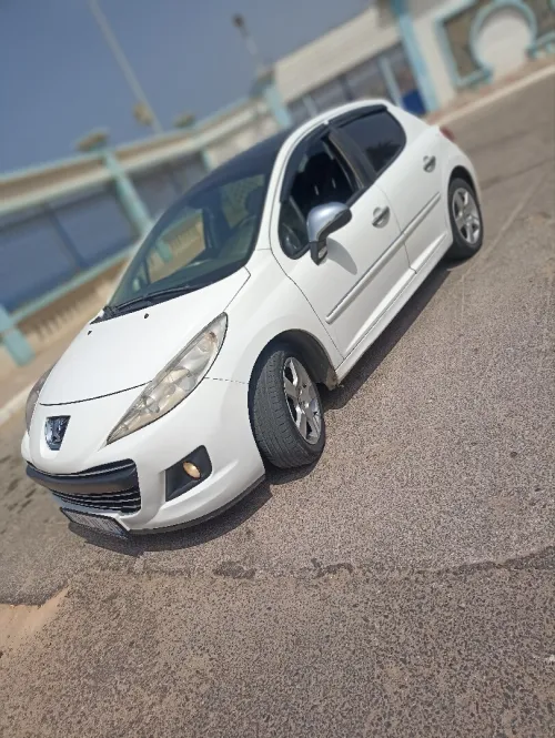 Peugeot 207 2011 