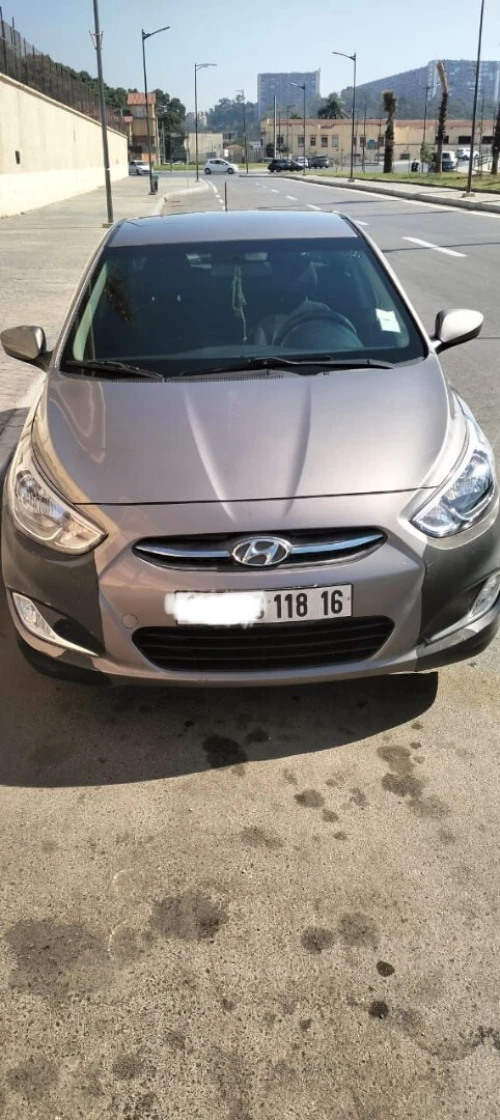Hyundai Accent RB  4 portes 2018 Accent RB  4 portes