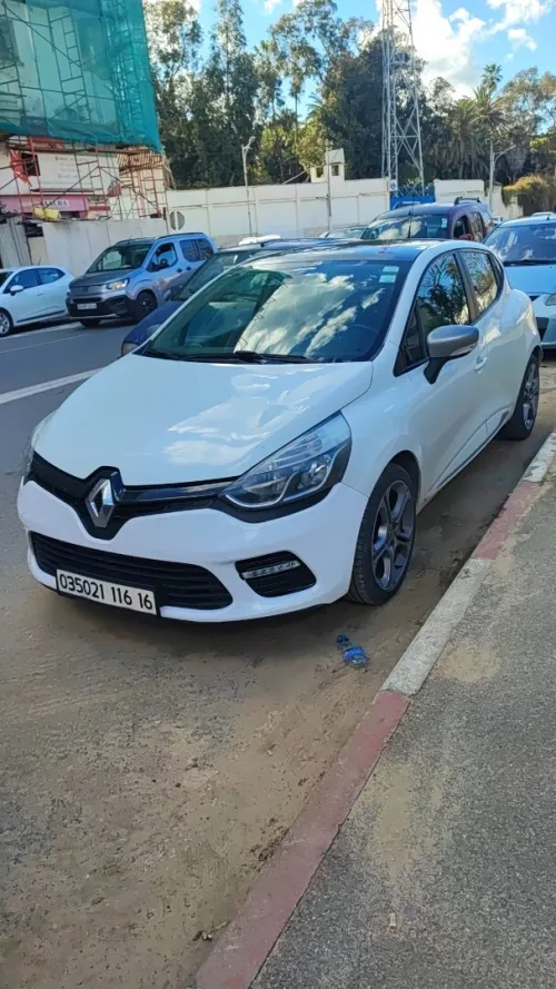 Renault Clio 4 2016 GT Line +