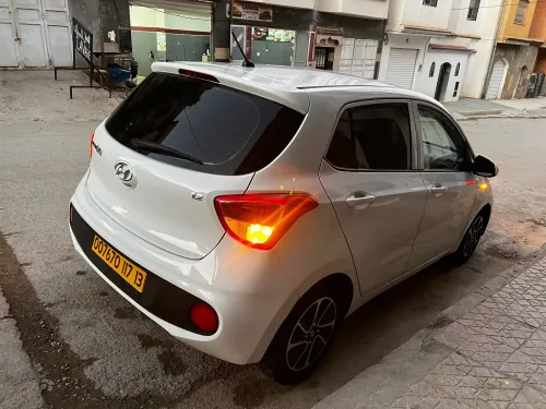 Hyundai Grand i10 2017 I10 jdida