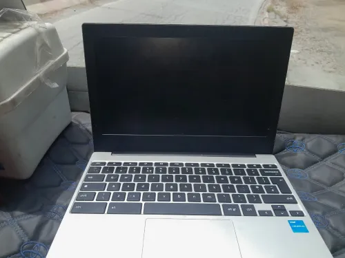 Galaxy Chromebook Go (11.6'', Celeron, 4GB)