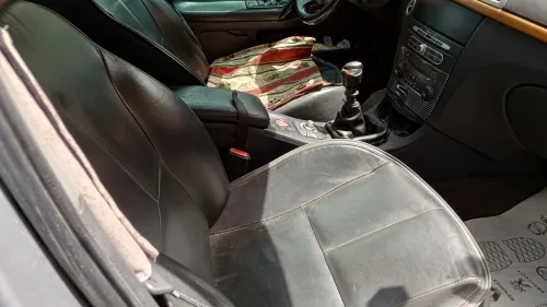 Renault Laguna 2 2001 Initiale