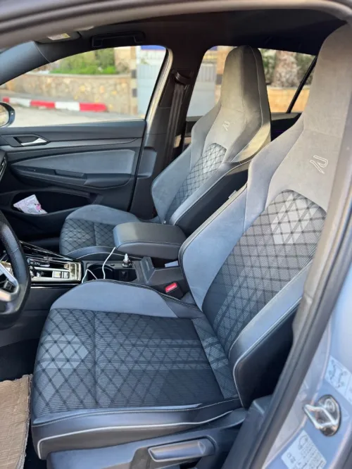 Volkswagen Golf 8 2023 R-Line
