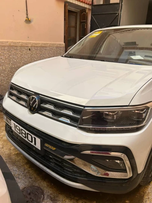 Volkswagen T-Cross 2025 R-line