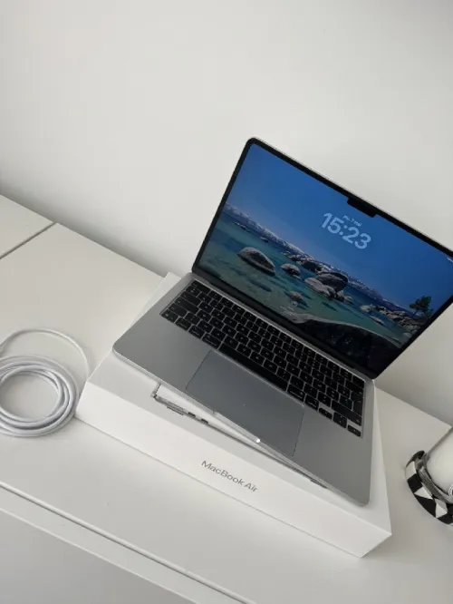 MacBook Air M5  13.6 inch /Ram 16/512GB (2026)