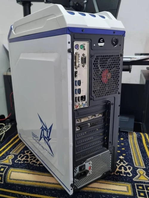 ASUS 16Go SSD 256GB NVIDIA GeForce
