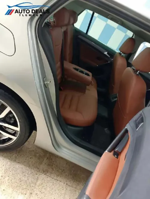 Volkswagen Golf 7 2018 Confortline