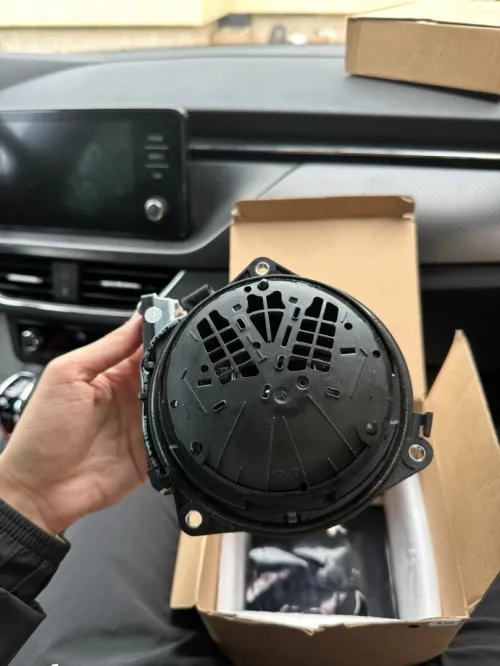 serrure de coffre golf 7